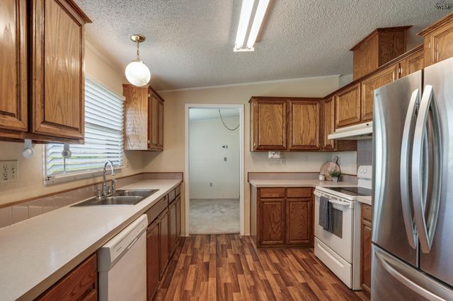 3877 S FM 368, Iowa Park, TX 76367