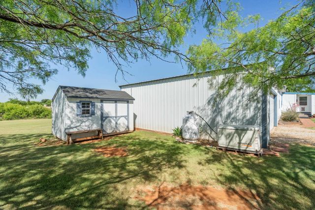 3877 S FM 368, Iowa Park, TX 76367