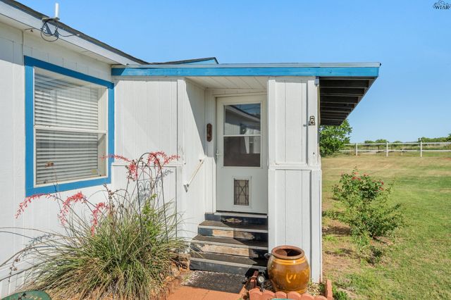 3877 S FM 368, Iowa Park, TX 76367