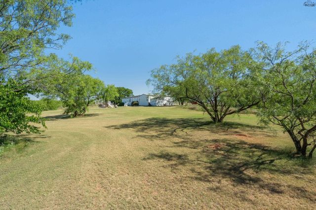 3877 S FM 368, Iowa Park, TX 76367