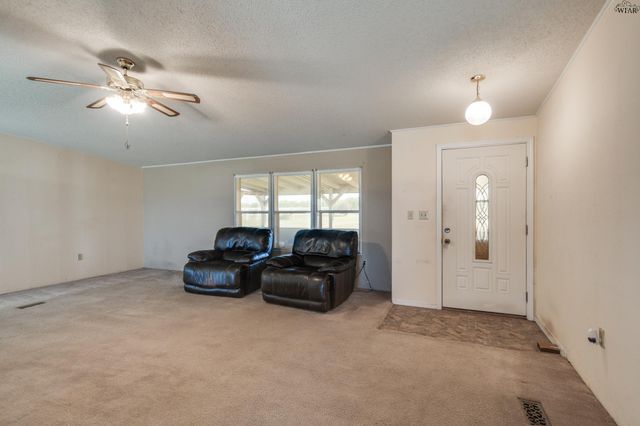 3877 S FM 368, Iowa Park, TX 76367