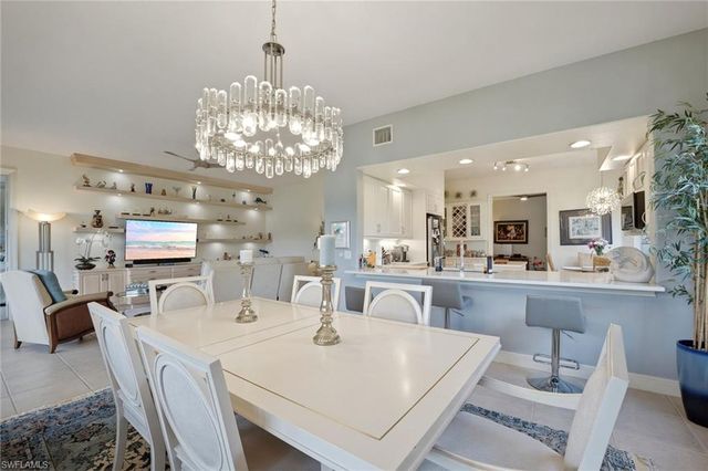 729 Regency Reserve CIR 5501, Naples, FL 34119