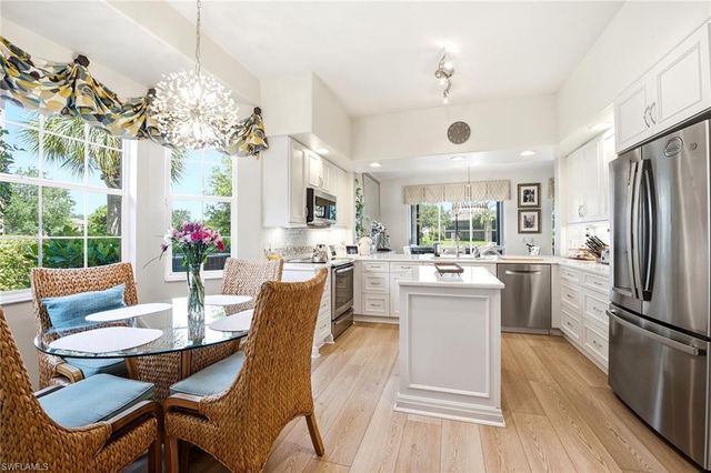 729 Regency Reserve CIR 5501, Naples, FL 34119