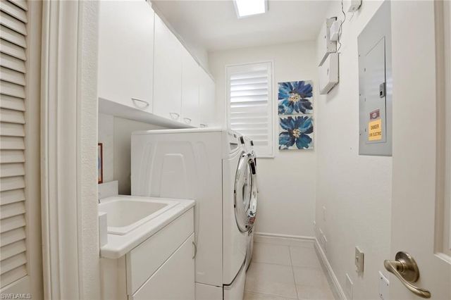 729 Regency Reserve CIR 5501, Naples, FL 34119
