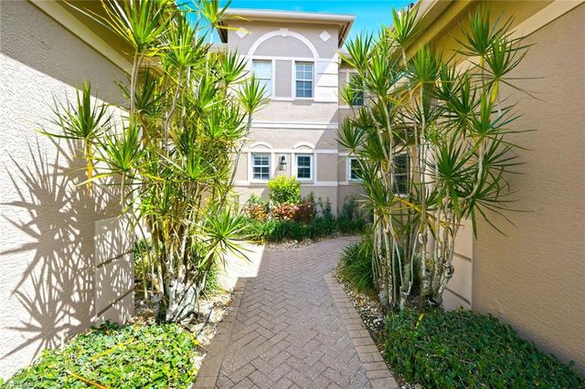 729 Regency Reserve CIR 5501, Naples, FL 34119