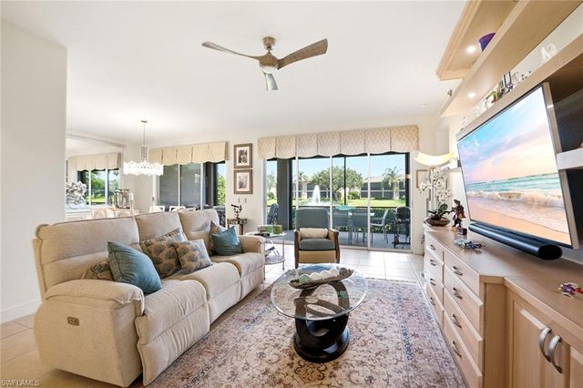 729 Regency Reserve CIR 5501, Naples, FL 34119