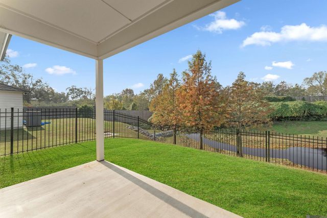 8932 Southlawn Dr, Baton Rouge, LA 70810