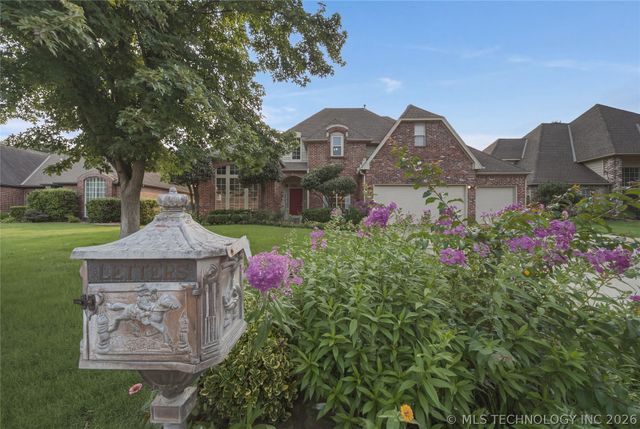 10238 S Hudson Place, Tulsa, OK 74137