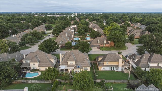 10238 S Hudson Place, Tulsa, OK 74137