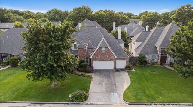 10238 S Hudson Place, Tulsa, OK 74137