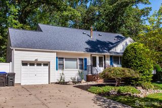 5 Sandalwood Drive, East Brunswick, NJ 08816