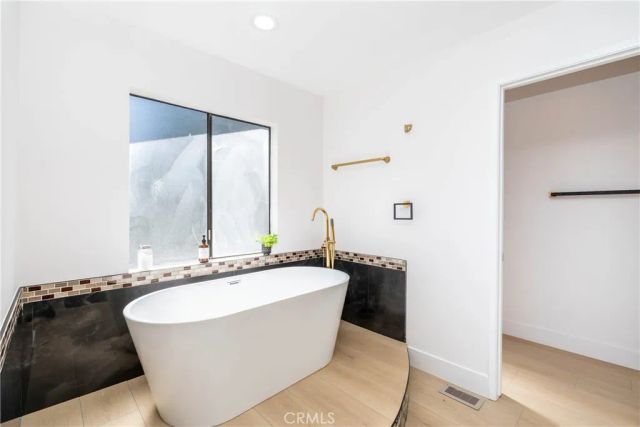 16066 Rancho Verde Circle, Riverside, CA 92506