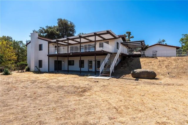 16066 Rancho Verde Circle, Riverside, CA 92506