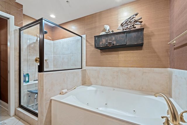 9547 Edgerton Dr Apt 401, Myrtle Beach, SC 29572