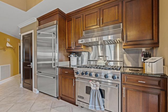 9547 Edgerton Dr Apt 401, Myrtle Beach, SC 29572