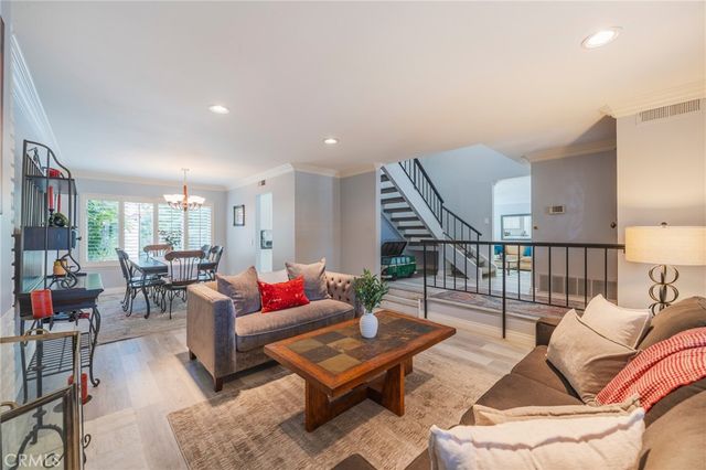 10488 Sioux River, Fountain Valley, CA 92708