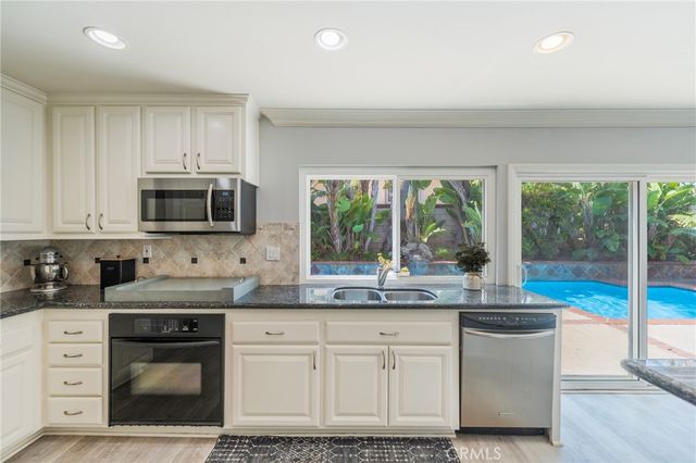 10488 Sioux River, Fountain Valley, CA 92708