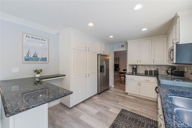 10488 Sioux River, Fountain Valley, CA 92708