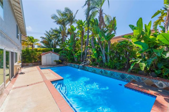 10488 Sioux River, Fountain Valley, CA 92708