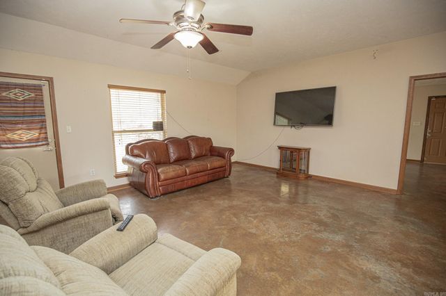 2300 Lorance Dr, Little Rock, AR 72206