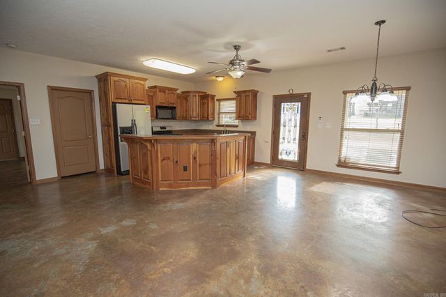2300 Lorance Dr, Little Rock, AR 72206