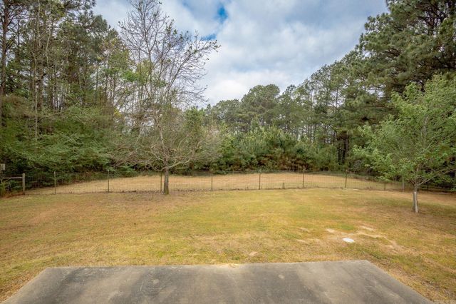 2300 Lorance Dr, Little Rock, AR 72206