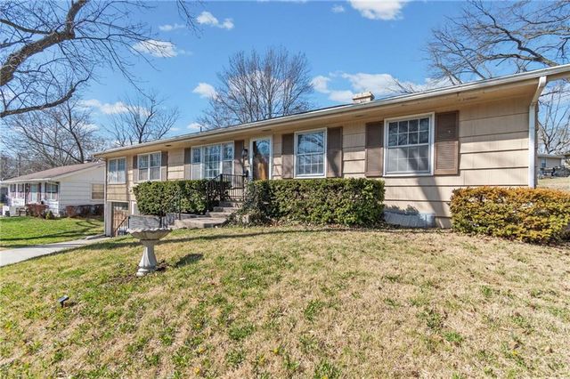 3432 NE 46TH Street, Kansas City, MO 64117