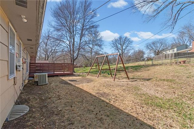 3432 NE 46TH Street, Kansas City, MO 64117