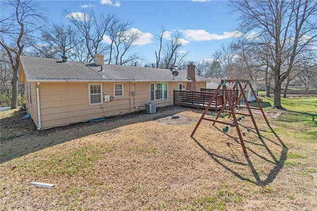 3432 NE 46TH Street, Kansas City, MO 64117