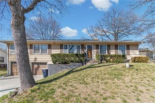 3432 NE 46TH Street, Kansas City, MO 64117