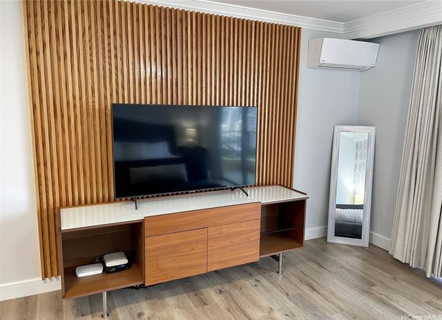 440 Olohana Street 1612, Honolulu, HI 96815