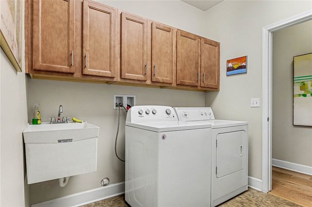 3251 Abbey Road, Canandaigua Town, NY 14424