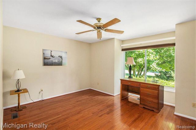 3531 E Commerce Road, Commerce Twp, MI 48382