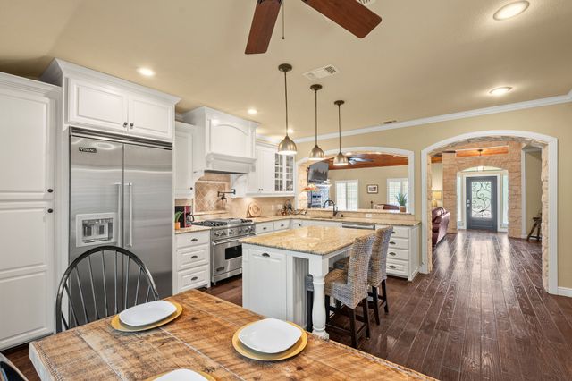 8948 Fm 1827, Anna, TX 75409