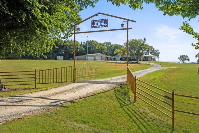8948 Fm 1827, Anna, TX 75409