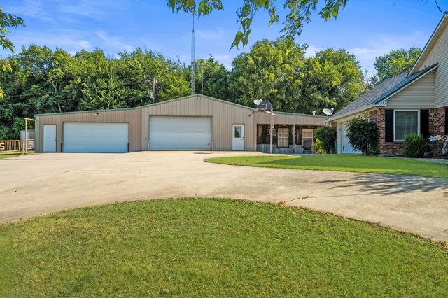 8948 Fm 1827, Anna, TX 75409