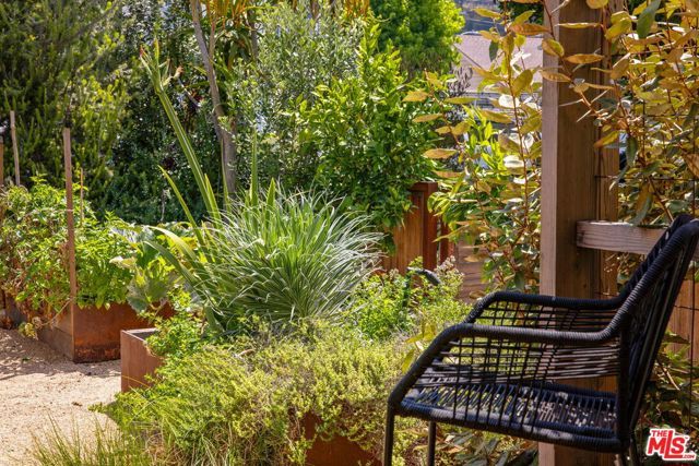 2255 Wellesley Avenue, Los Angeles, CA 90064