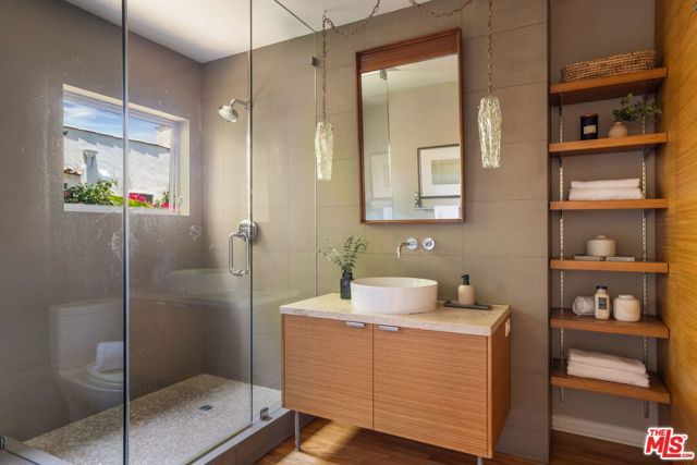 2255 Wellesley Avenue, Los Angeles, CA 90064