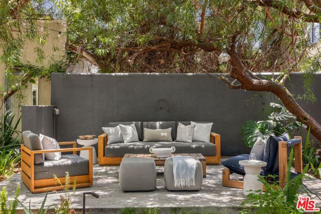 2255 Wellesley Avenue, Los Angeles, CA 90064