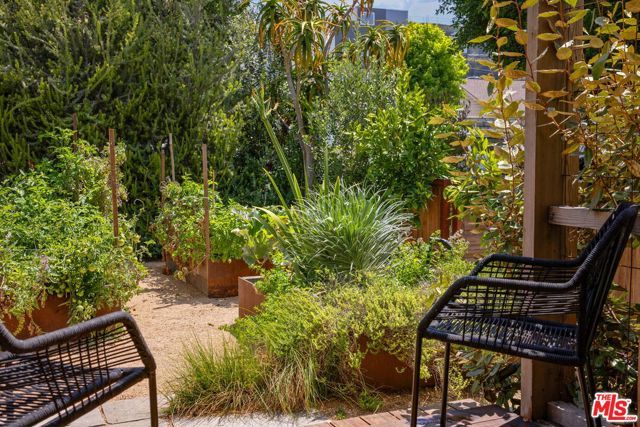 2255 Wellesley Avenue, Los Angeles, CA 90064