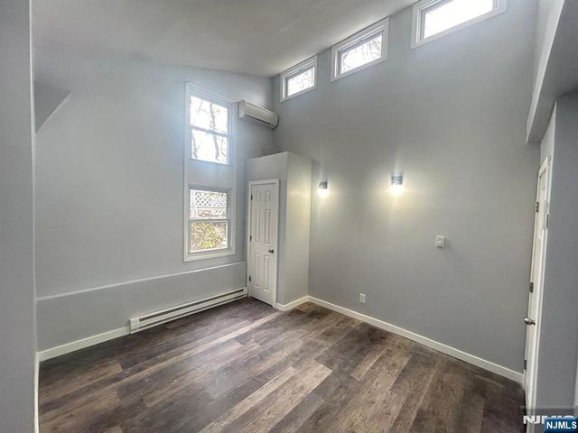 38 River Styx Road, Hopatcong, NJ 07843