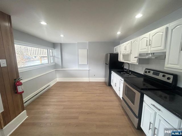 38 River Styx Road, Hopatcong, NJ 07843