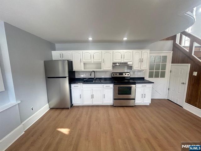 38 River Styx Road, Hopatcong, NJ 07843