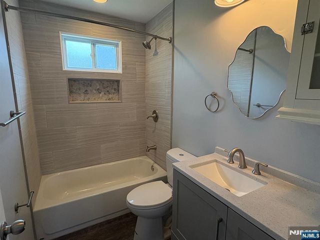 38 River Styx Road, Hopatcong, NJ 07843