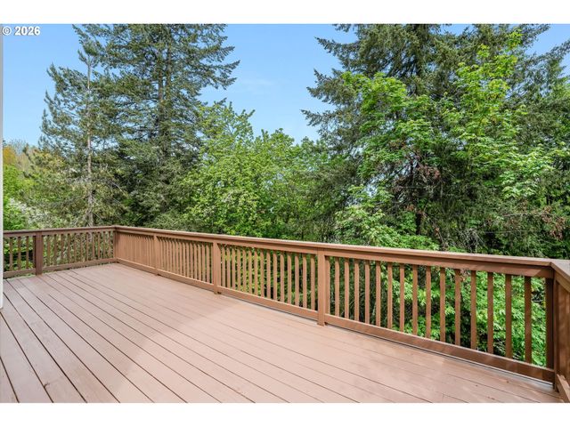 17273 Sw SOREN Ct, Beaverton, OR 97007