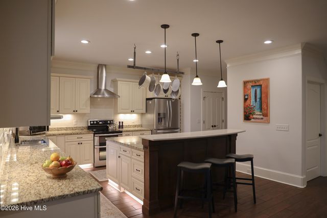 319 Ashworth Manor Court, Wilmington, NC 28412