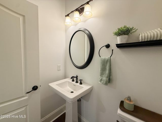 319 Ashworth Manor Court, Wilmington, NC 28412