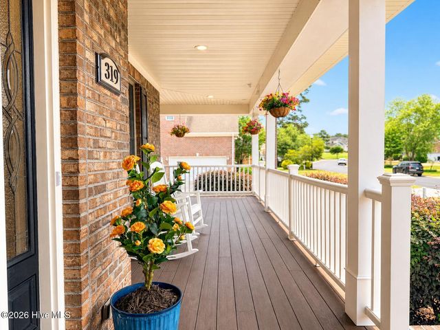 319 Ashworth Manor Court, Wilmington, NC 28412