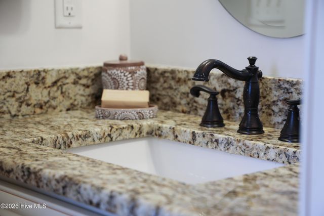 319 Ashworth Manor Court, Wilmington, NC 28412