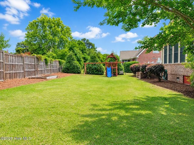 319 Ashworth Manor Court, Wilmington, NC 28412